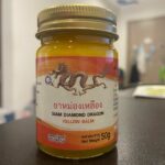 Dầu Cù Là 26 Vị Rồng Vàng-tiemcomen.com